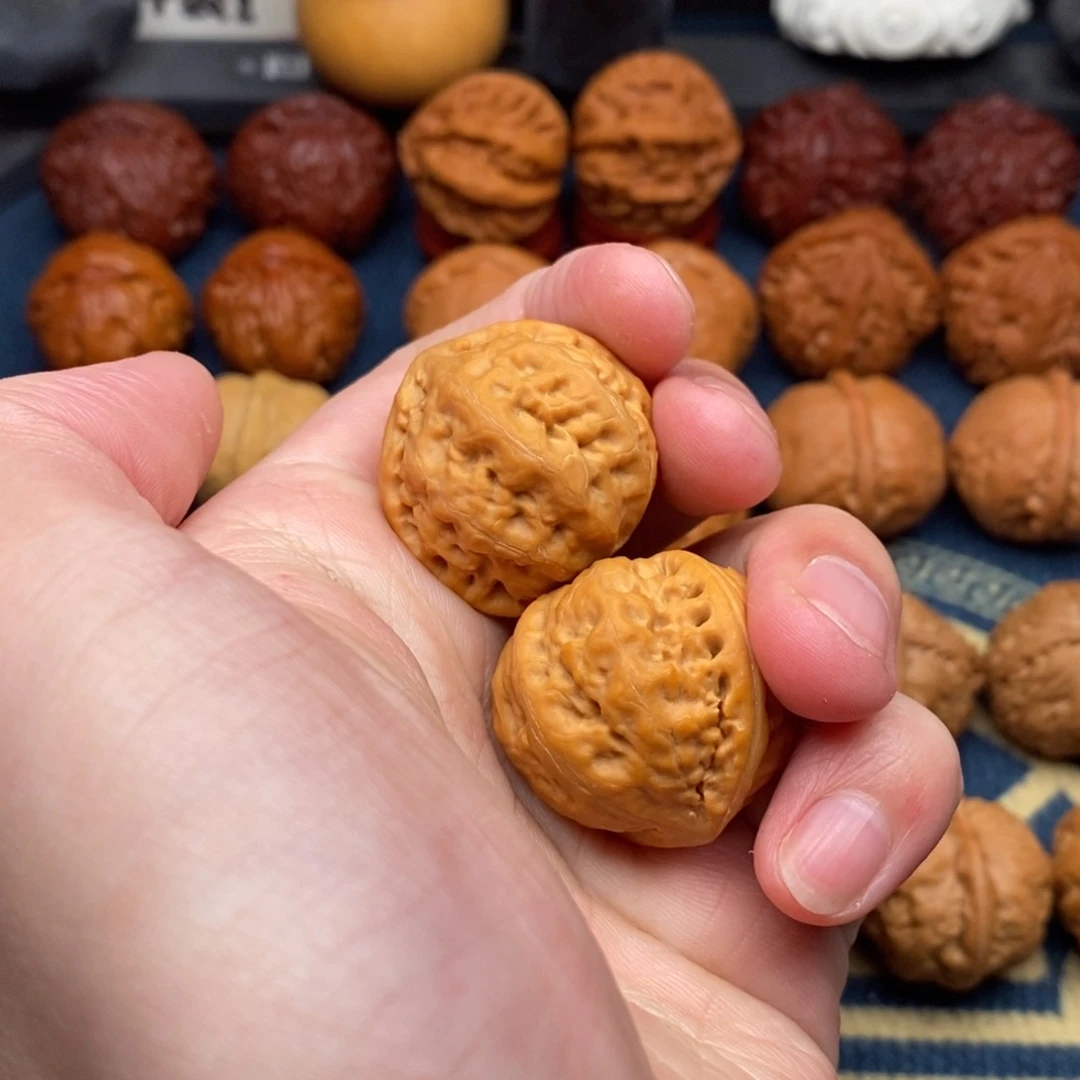 文玩核桃把件（**）精品小手捻