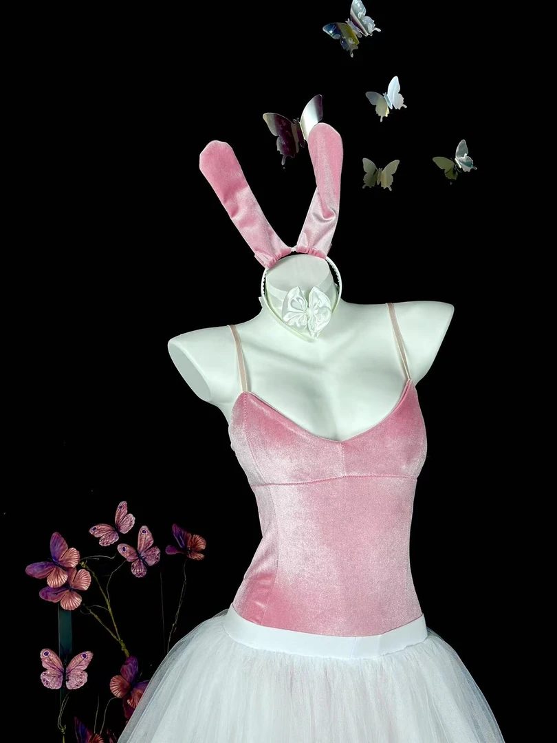 甜妻小铺【蜜桃甜心】兔女郎性感连体衣含胸垫吊袜带制服