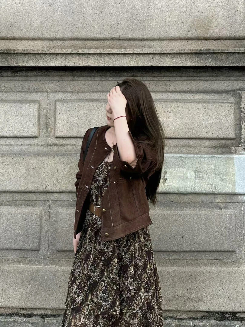 琪琪怪怪大码女装【巴恩风】高级感小众圆领带包包短外套J37788QTQ