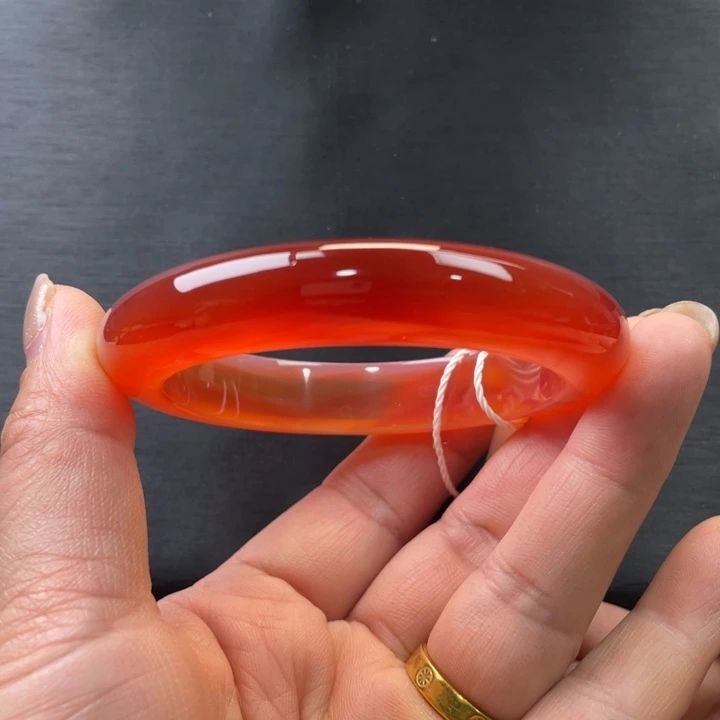 玛瑙/玉髓未镶嵌手镯56.1