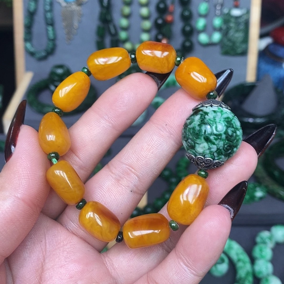 手链琥珀未镶嵌漂亮美眉