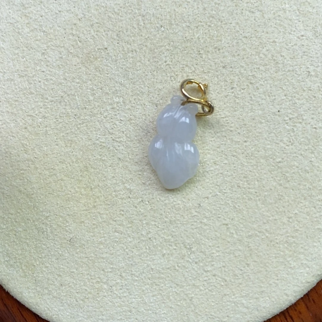 翡翠银S925镶嵌颈饰金鱼