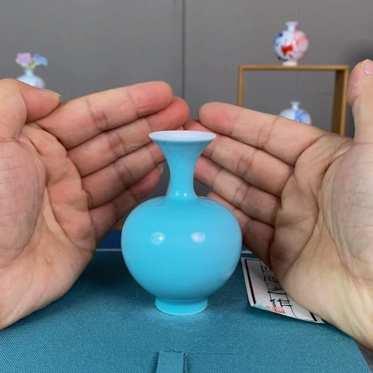 摆件景德镇瓷器收藏鉴赏
