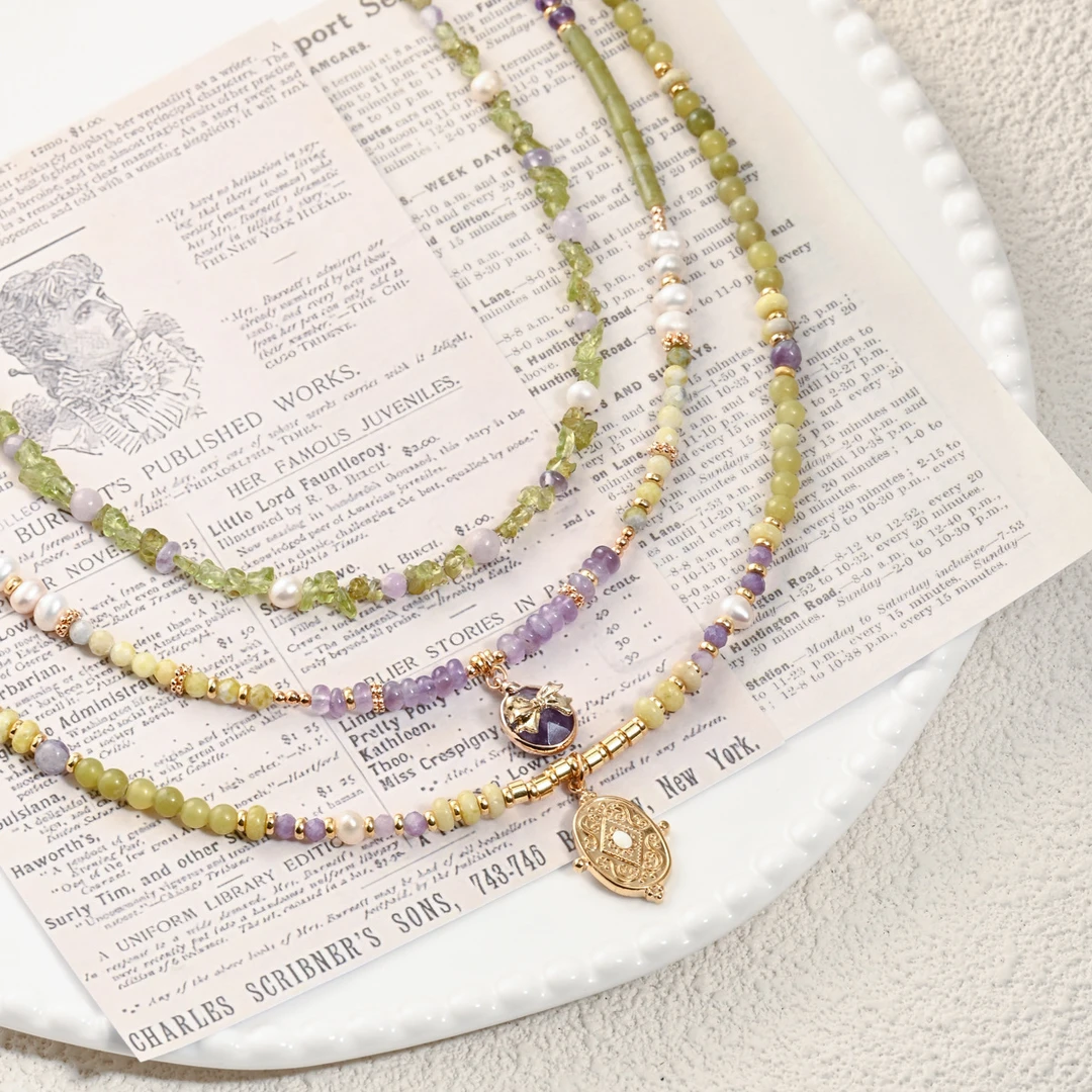 铜合金亚克力项链 春日法式复古清新ins风百搭小众串珠项链女