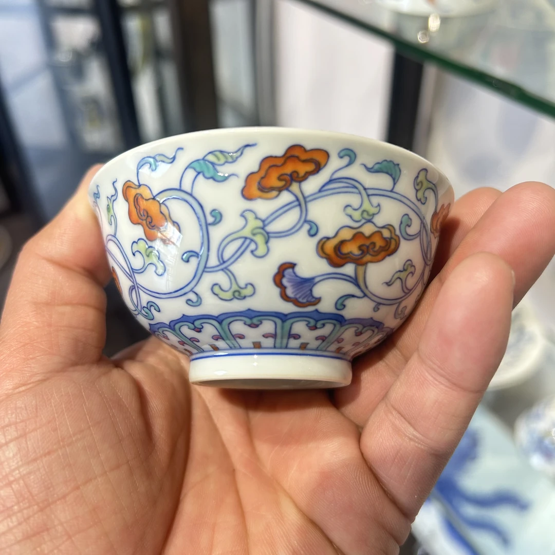 空山明月斗彩灵芝主人杯