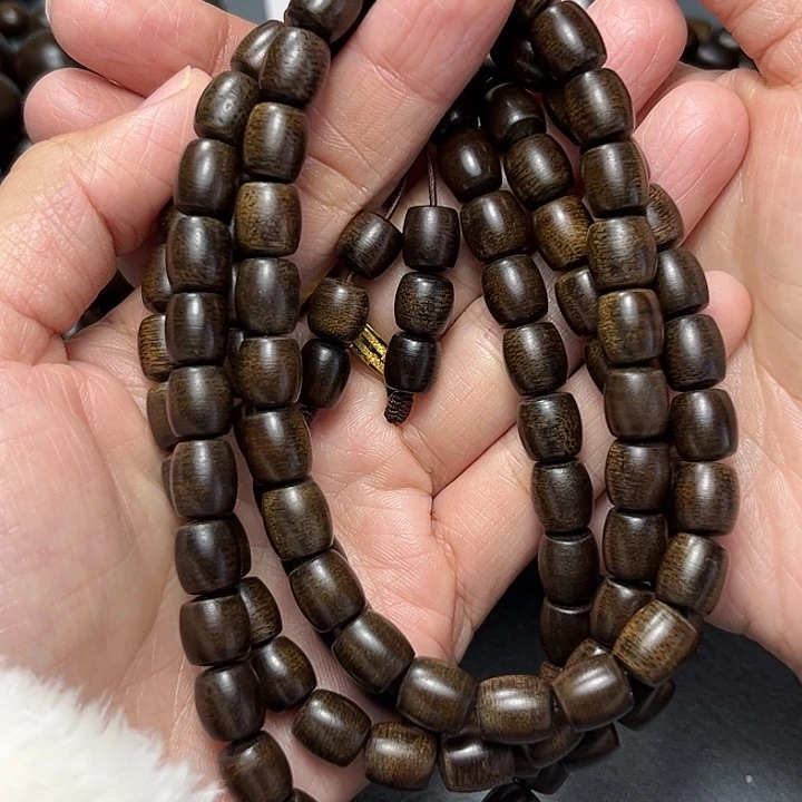 沉香手串共**光白棋玉化