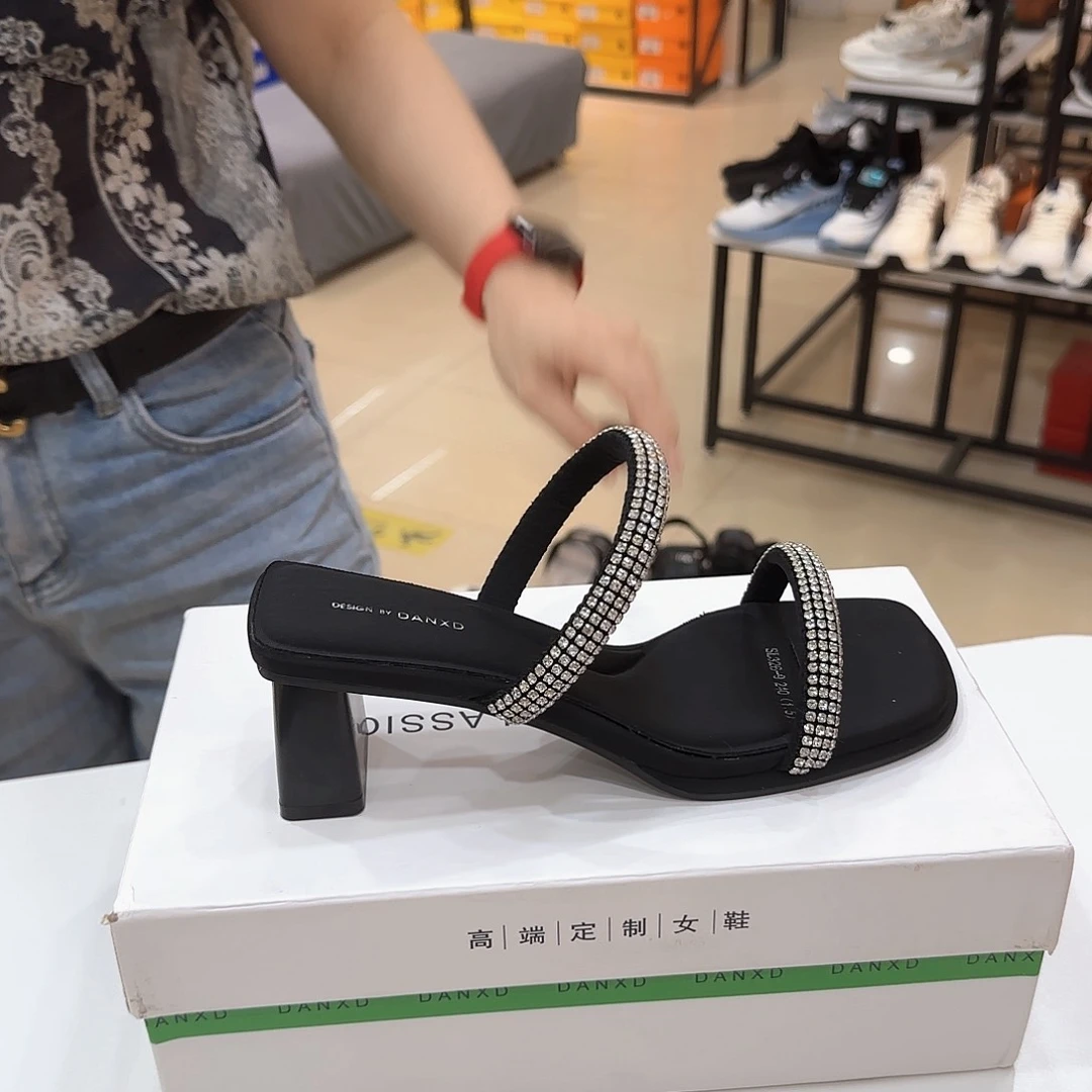 9118-60，38码米哆家