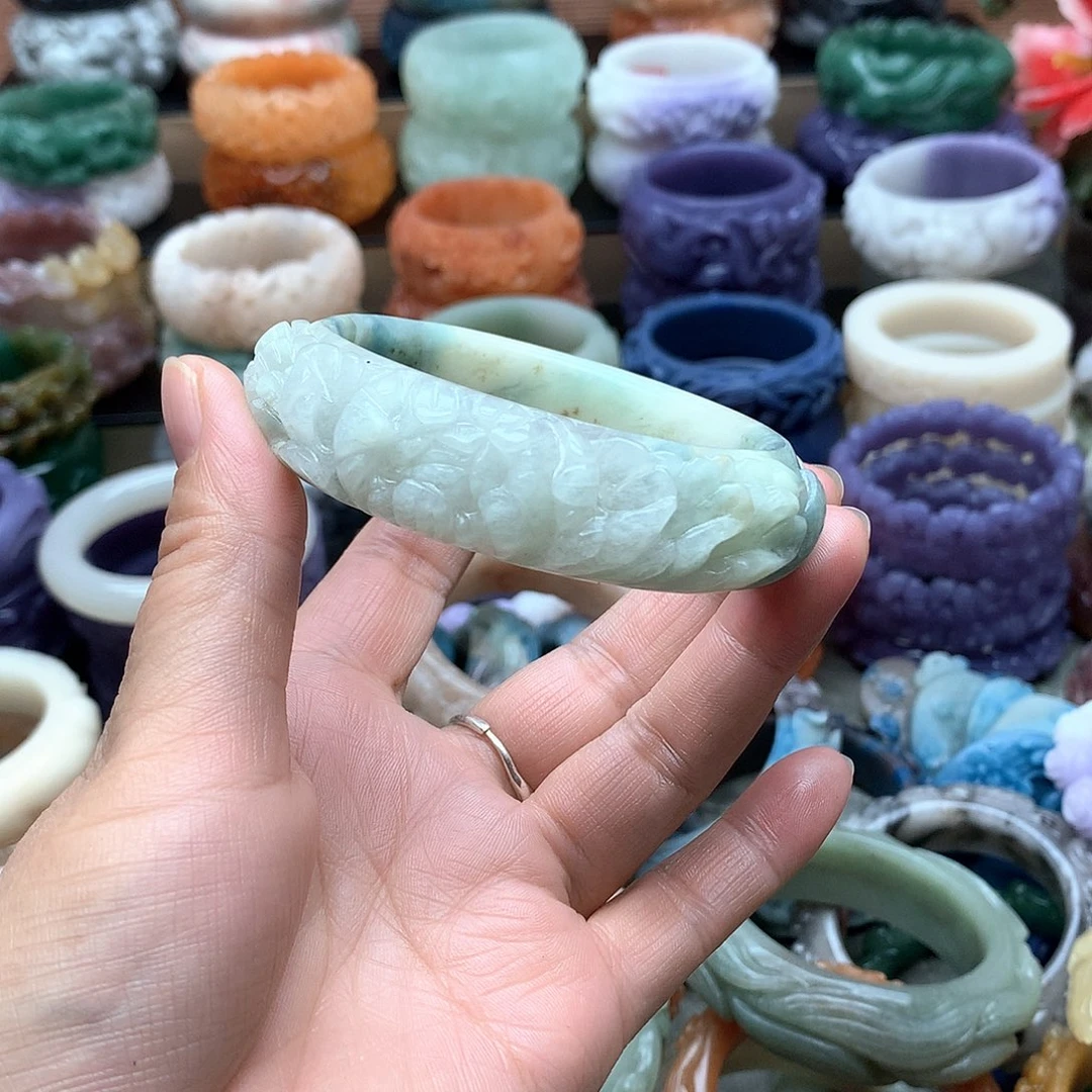 毛衣链未镶嵌石英质玉