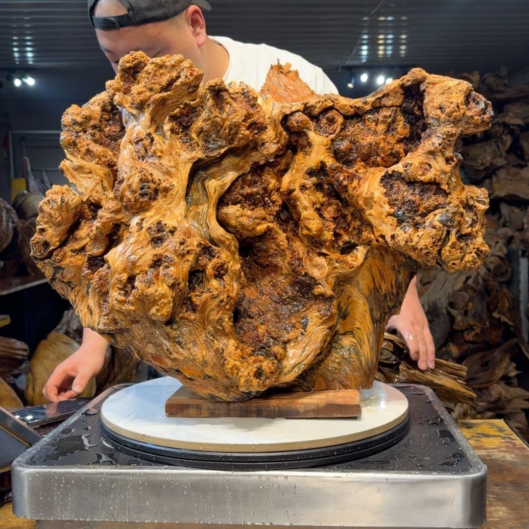 神***木木王一刀琥珀木摆件107