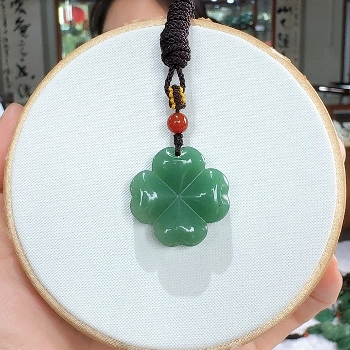 密玉（石英质玉）未镶嵌颈饰