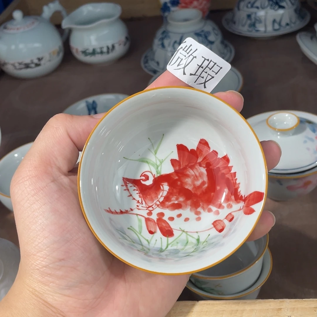 釉下手绘茶具微瑕