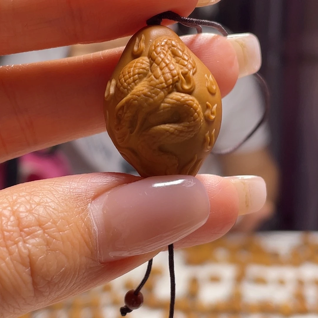 橄榄核吊坠橄榄核