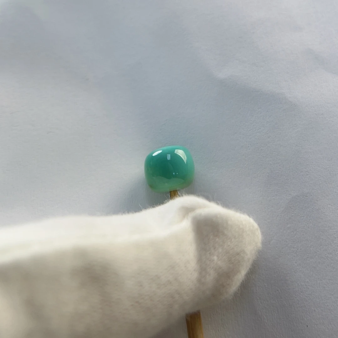 【闪购商品】未镶嵌绿松石珠宝奇石