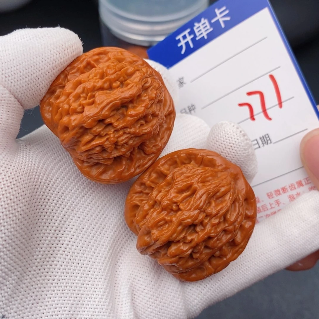 文玩核桃把件39虎头771