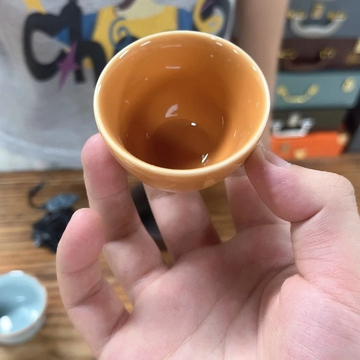 孤品茶具套装等。