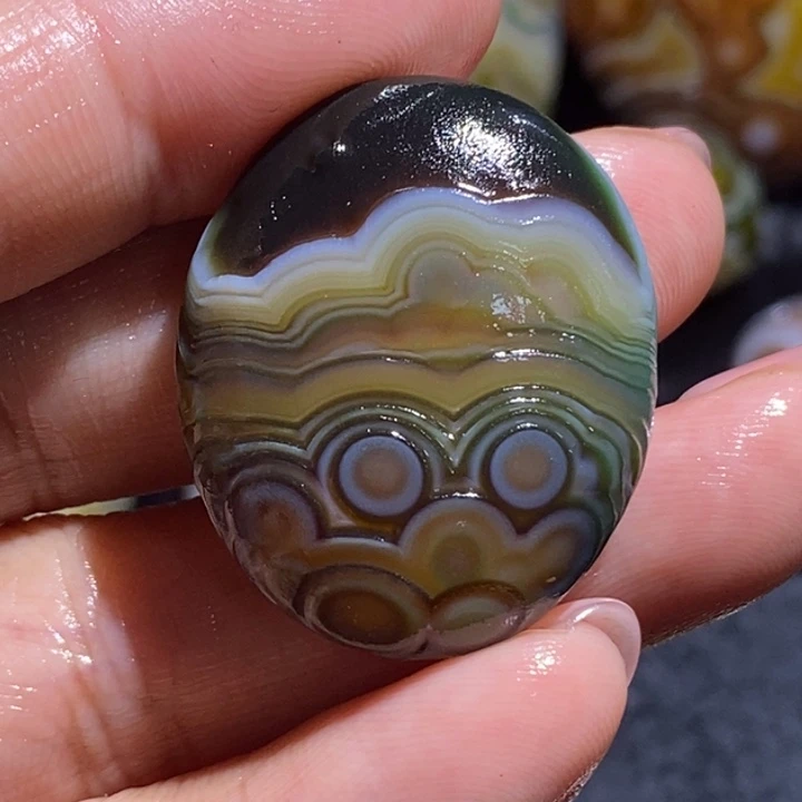 乌***赎玛瑙/玉髓未镶嵌吊坠(不含链)