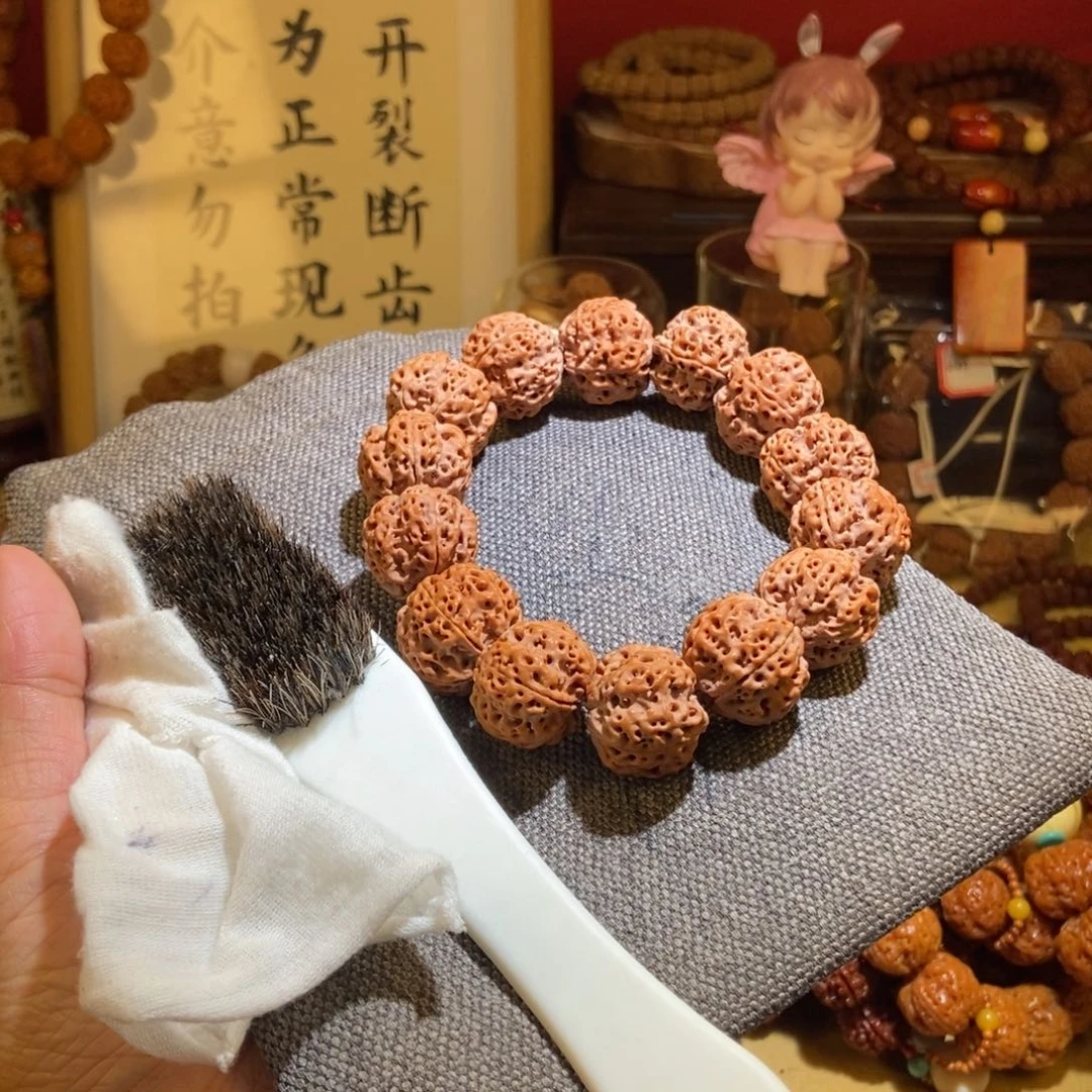 金刚菩提吊坠225原籽蜂王