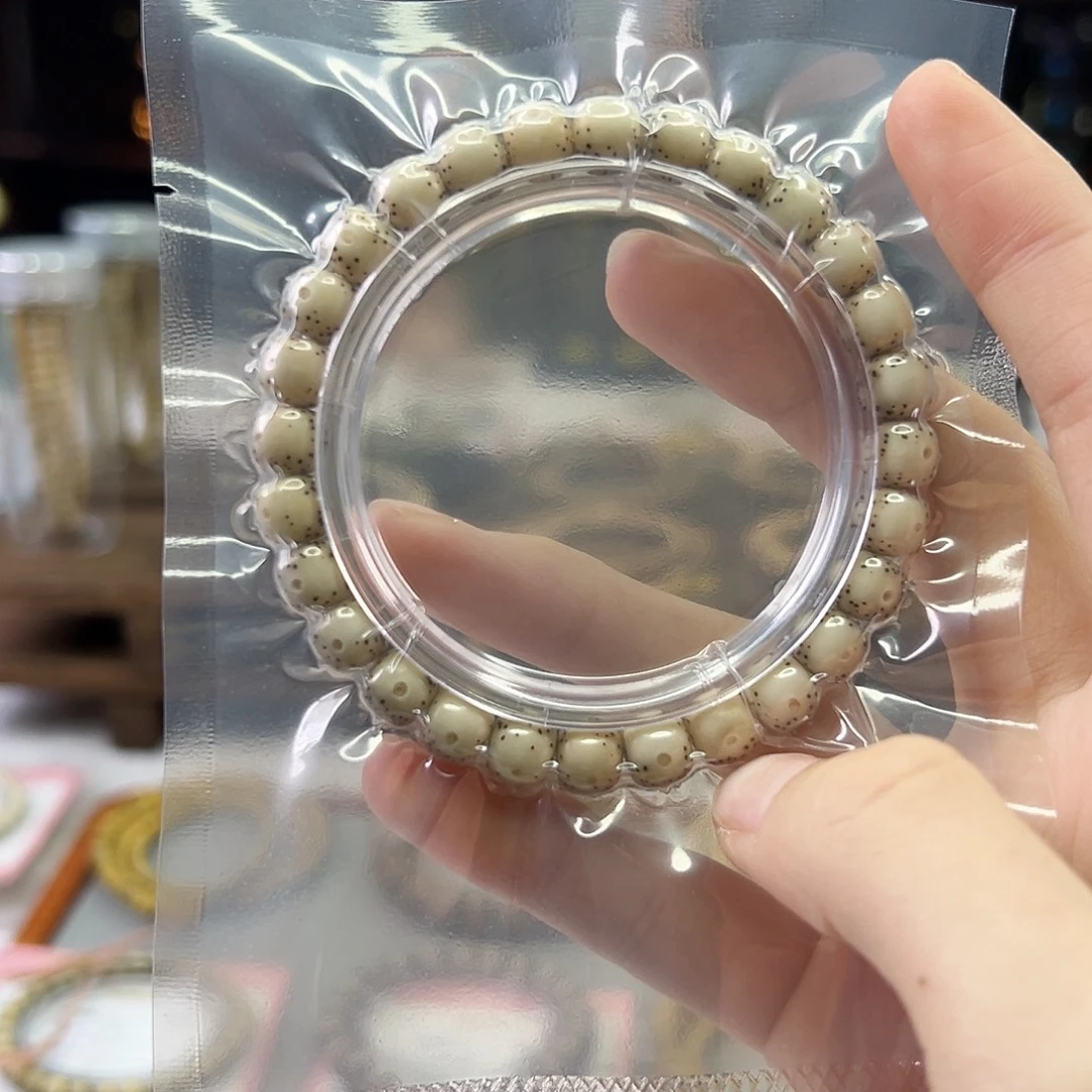 ****心吊坠星月菩提Ll.8x7贯穿通体 星点货