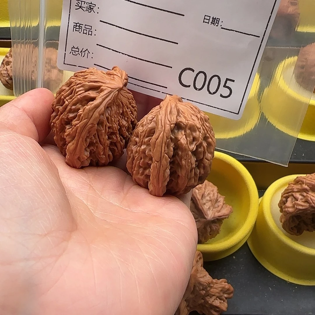 文玩核桃把件虎头蛇