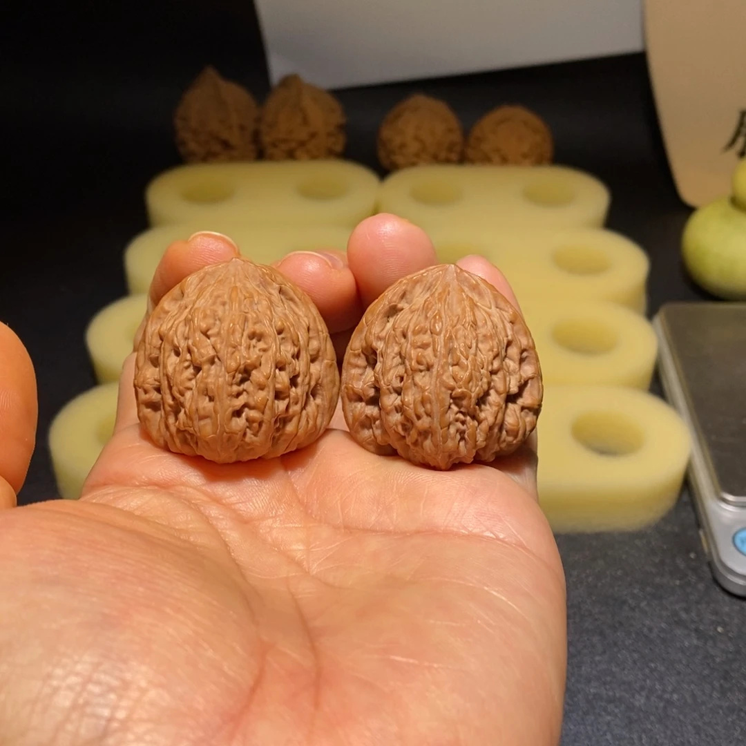 文玩核桃吊坠密纹35