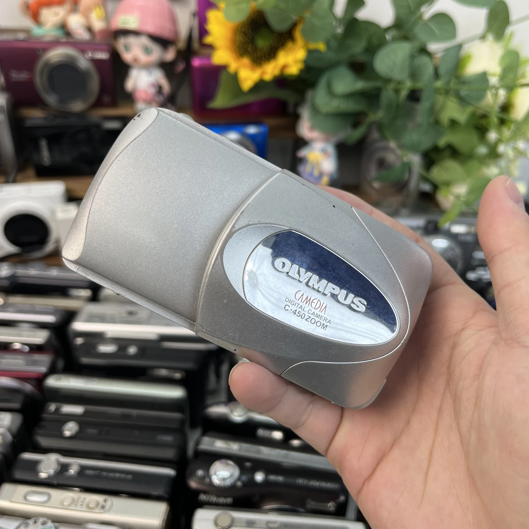 95新 Olympus/奥林巴斯 奥林巴斯c450裸机自备配件送手链和相机包