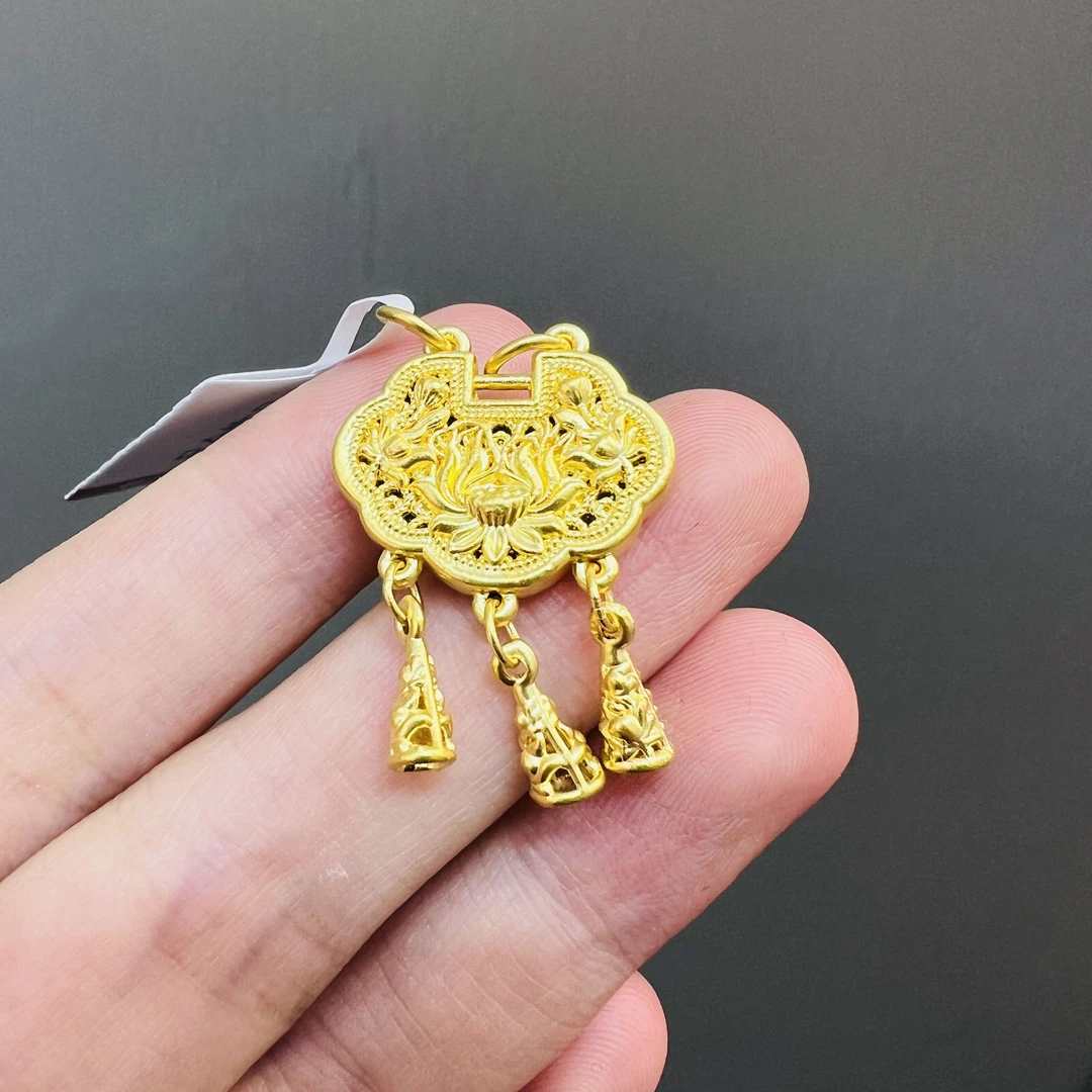 【莹莹专享】足金999 锁包GP    2.59纳金添福