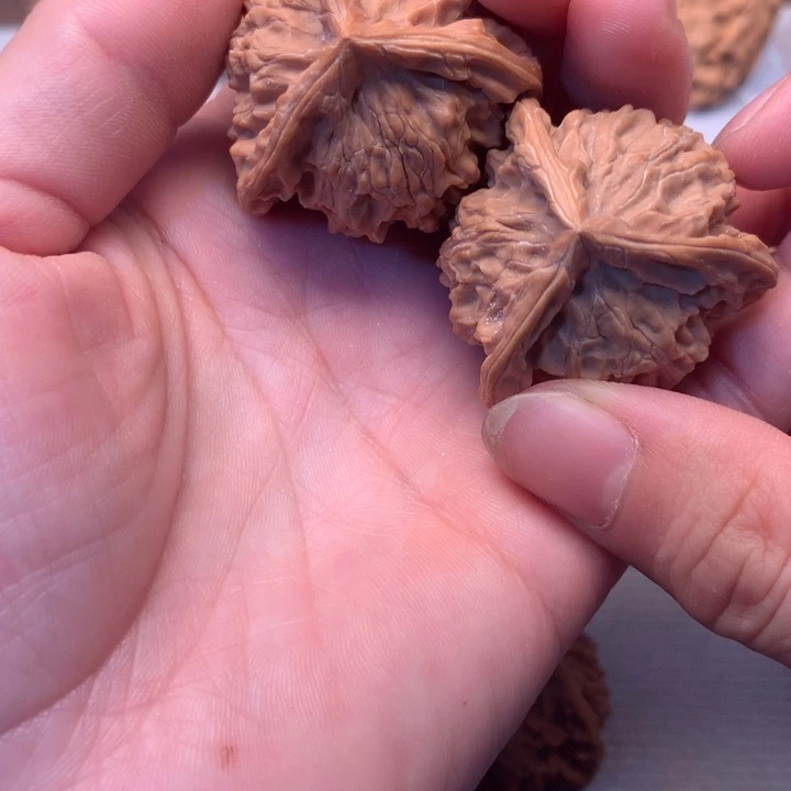 扎***子把件文玩核桃三棱