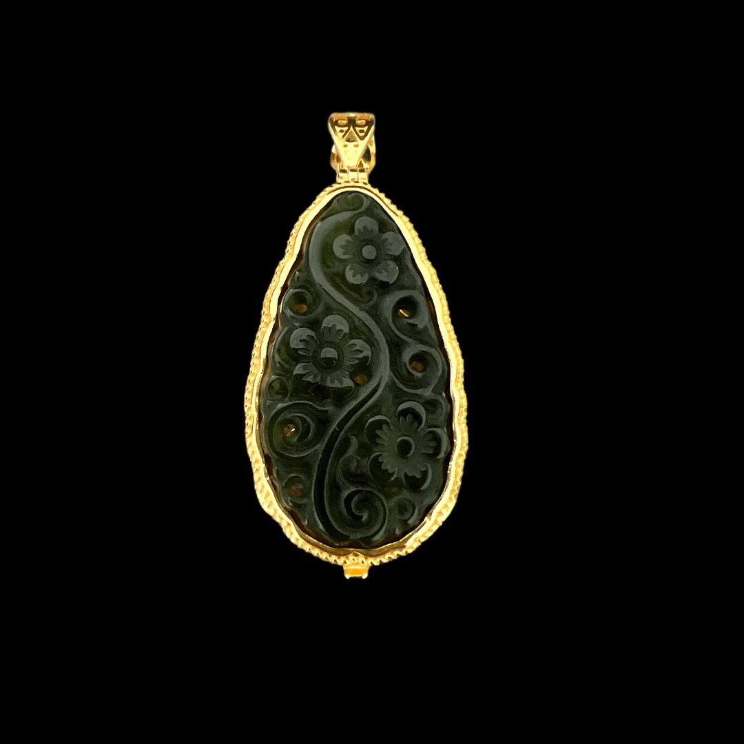 F4400和田玉吊坠（孤品