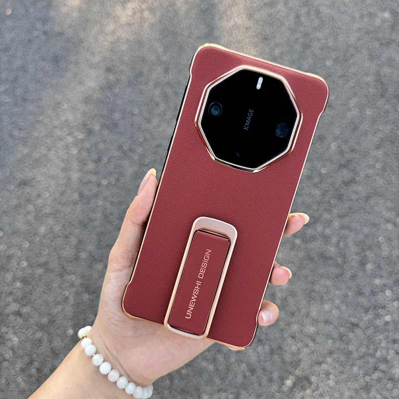 适用华为mate60RS非凡大师手机壳新款电镀旋转支架腕带高档外壳