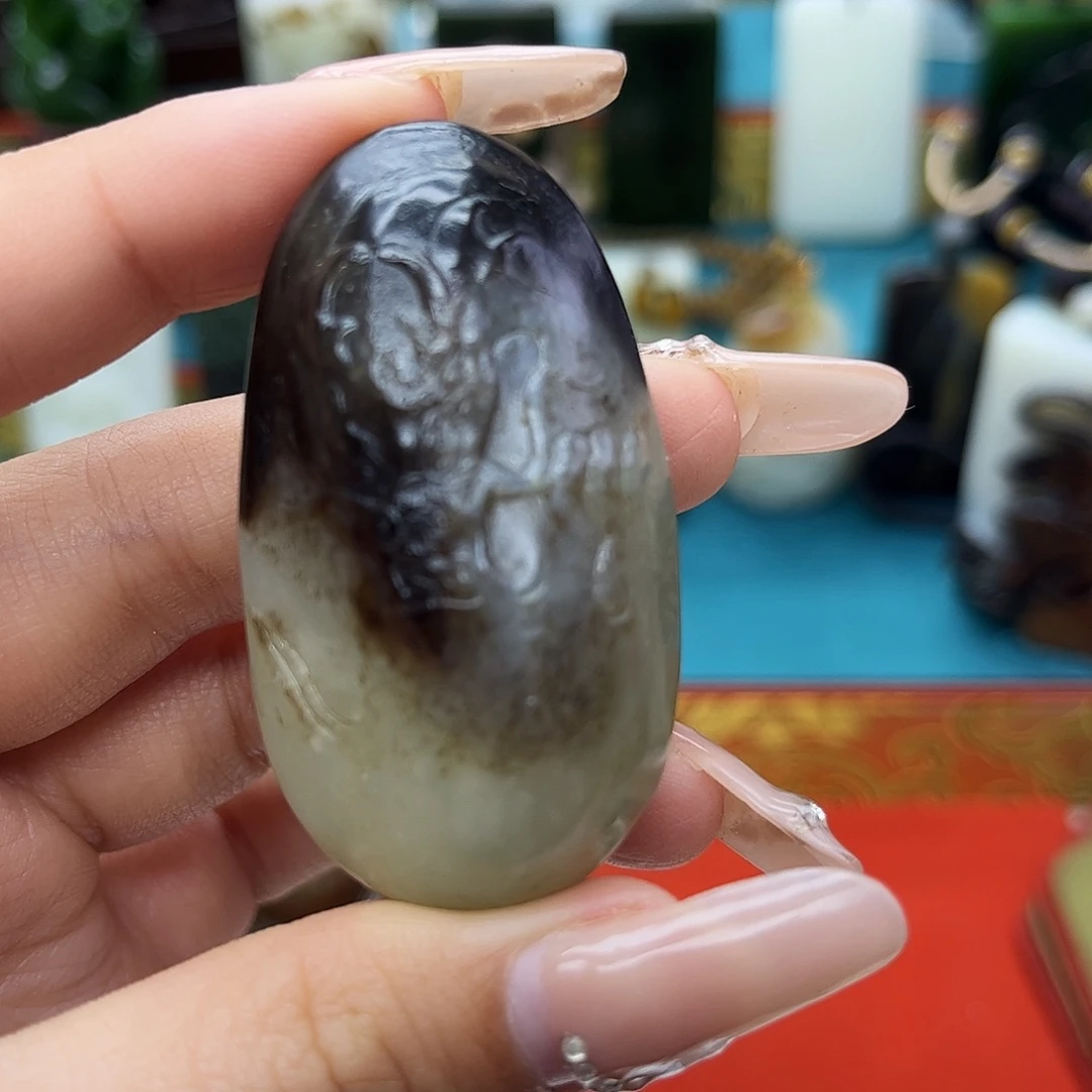 和田玉未镶嵌车挂