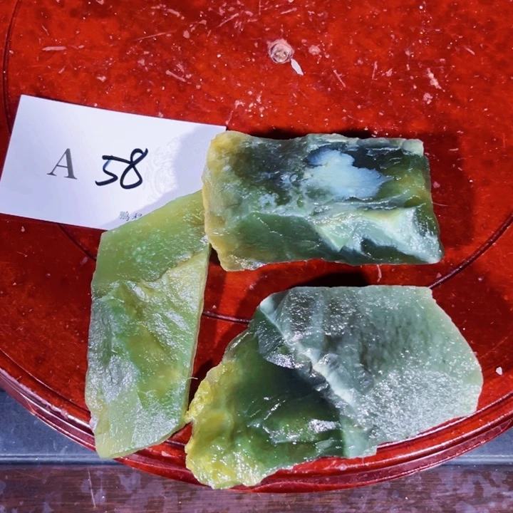 岫玉未镶嵌原料原料
