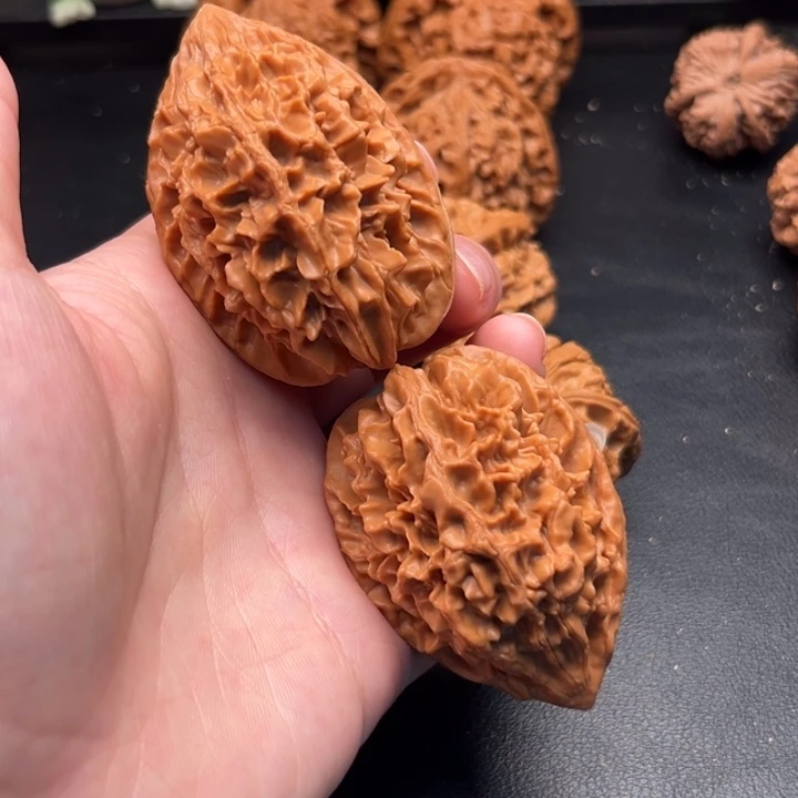 文玩核桃吊坠1837招财鼠