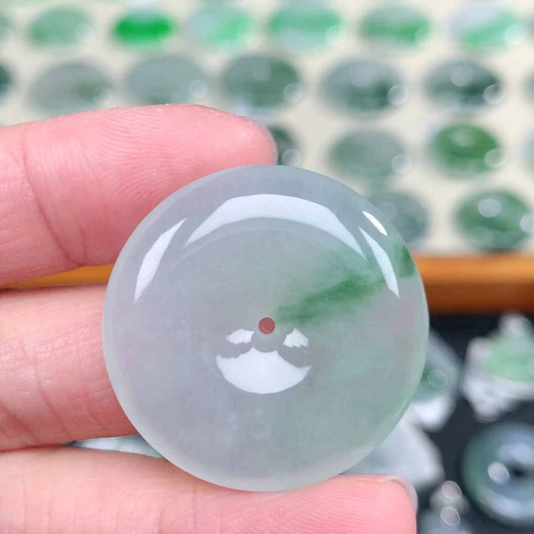 翡翠未镶嵌吊坠(不含链)30.5-5.8