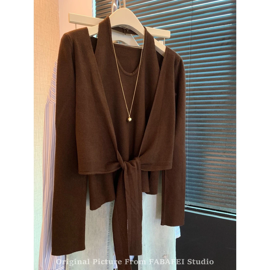 美拉德挂脖假两件绑带针织衫女2025早秋穿搭新款长袖辣妹咖色上衣