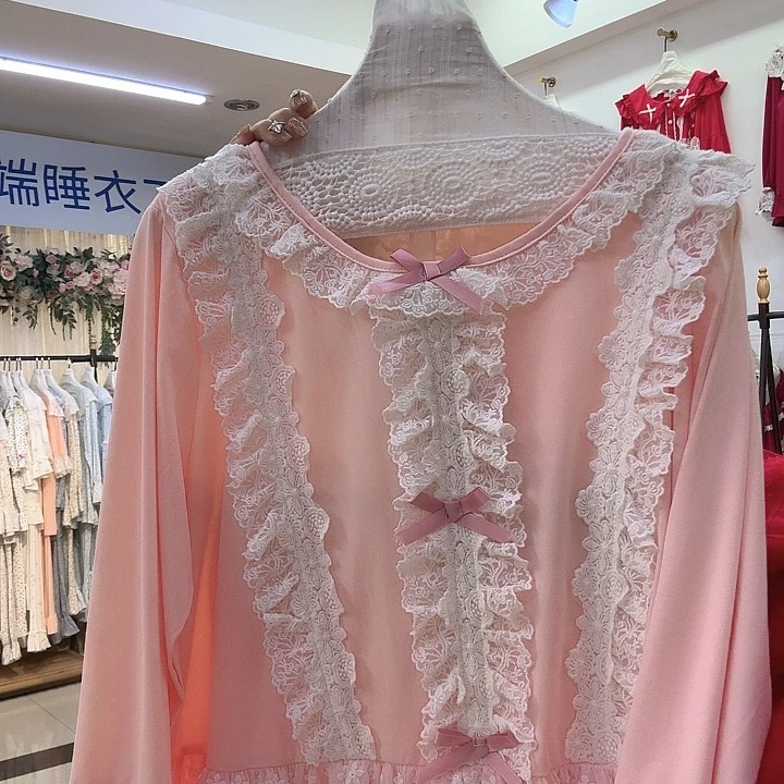 三醋酯纤维重工宫廷款刺绣两件套