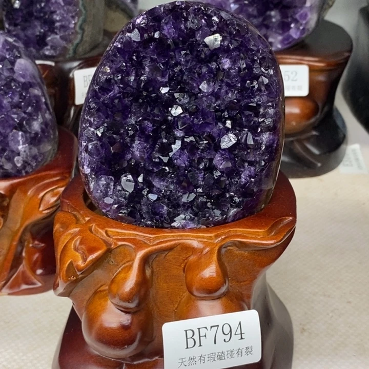 未镶嵌大型摆件（非配饰）水晶