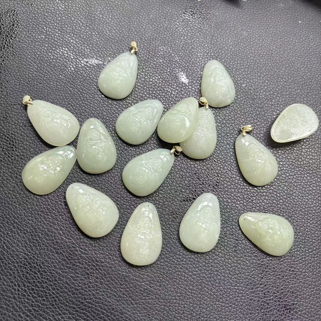 天然和田玉佛公吊坠多样性发一h574