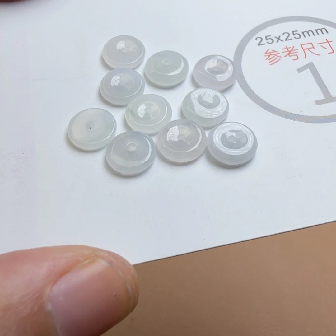 翡翠未镶嵌颈饰18