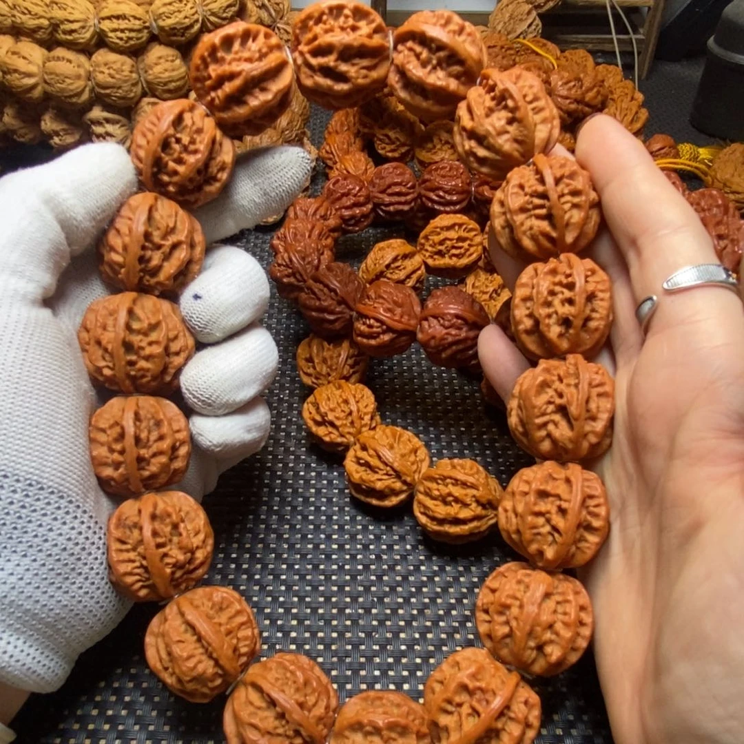 越***文文玩核桃手串粗筋八棱