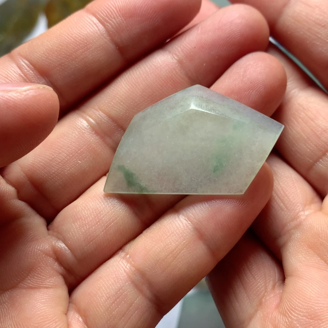 定制翡翠未镶嵌福利