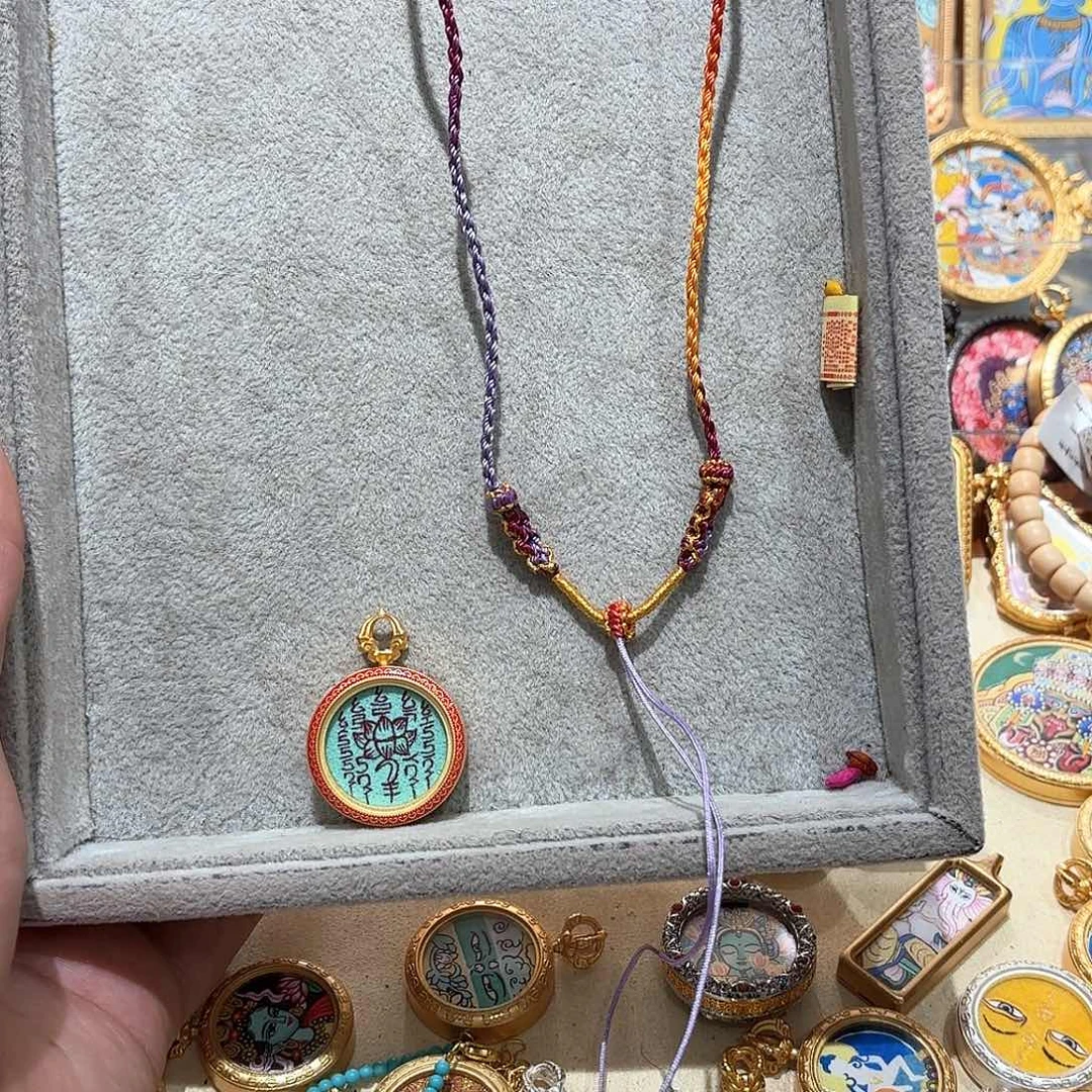 *****吊坠2.0五条经文纯手绘唐卡