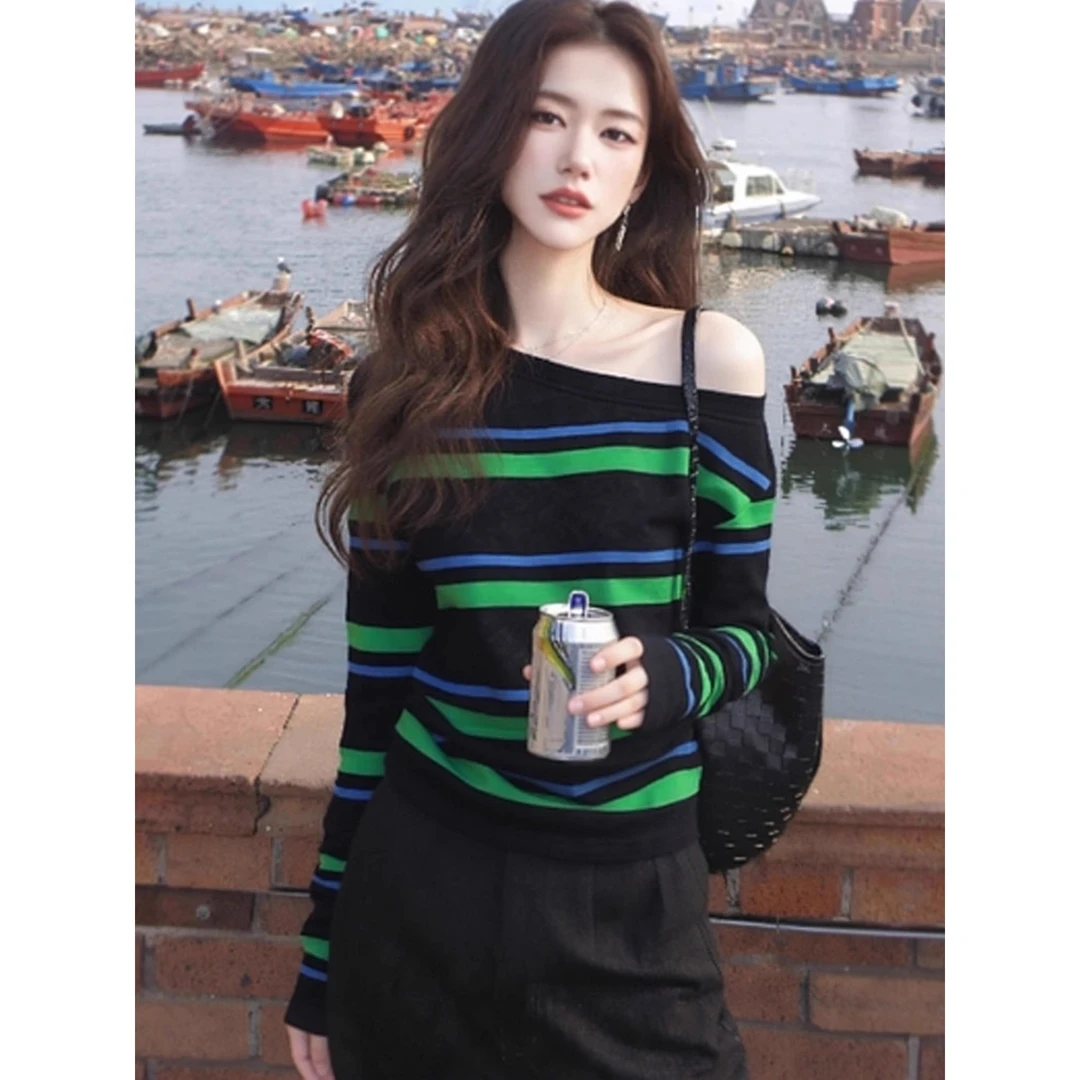 独特超好看上衣韩系慵懒风松弛感小众不撞款斜肩条纹T恤针织衫秋