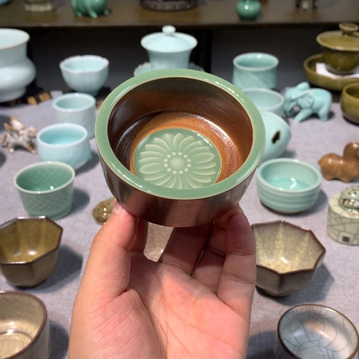 龙泉青瓷手工制作