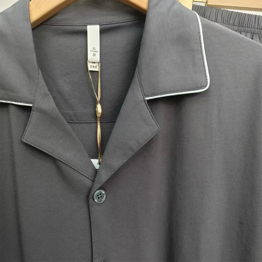 莎莱雅小翻领开衫刺绣短袖长裤男款家居服套装65828