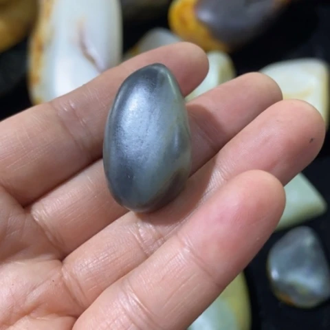 和田玉（糖玉）未镶嵌车挂