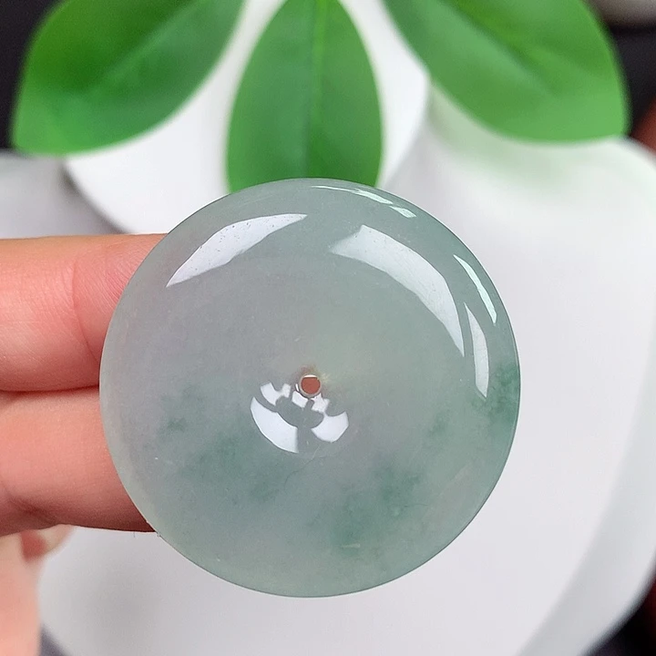 颈饰未镶嵌翡翠平安扣 34.5x6.1mm