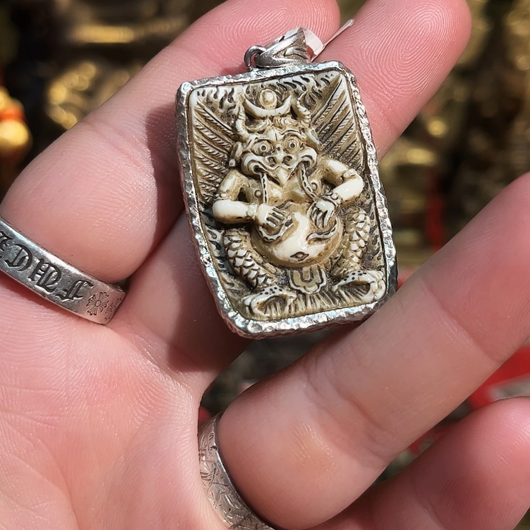 力***哥藏传佛教的发展历程
