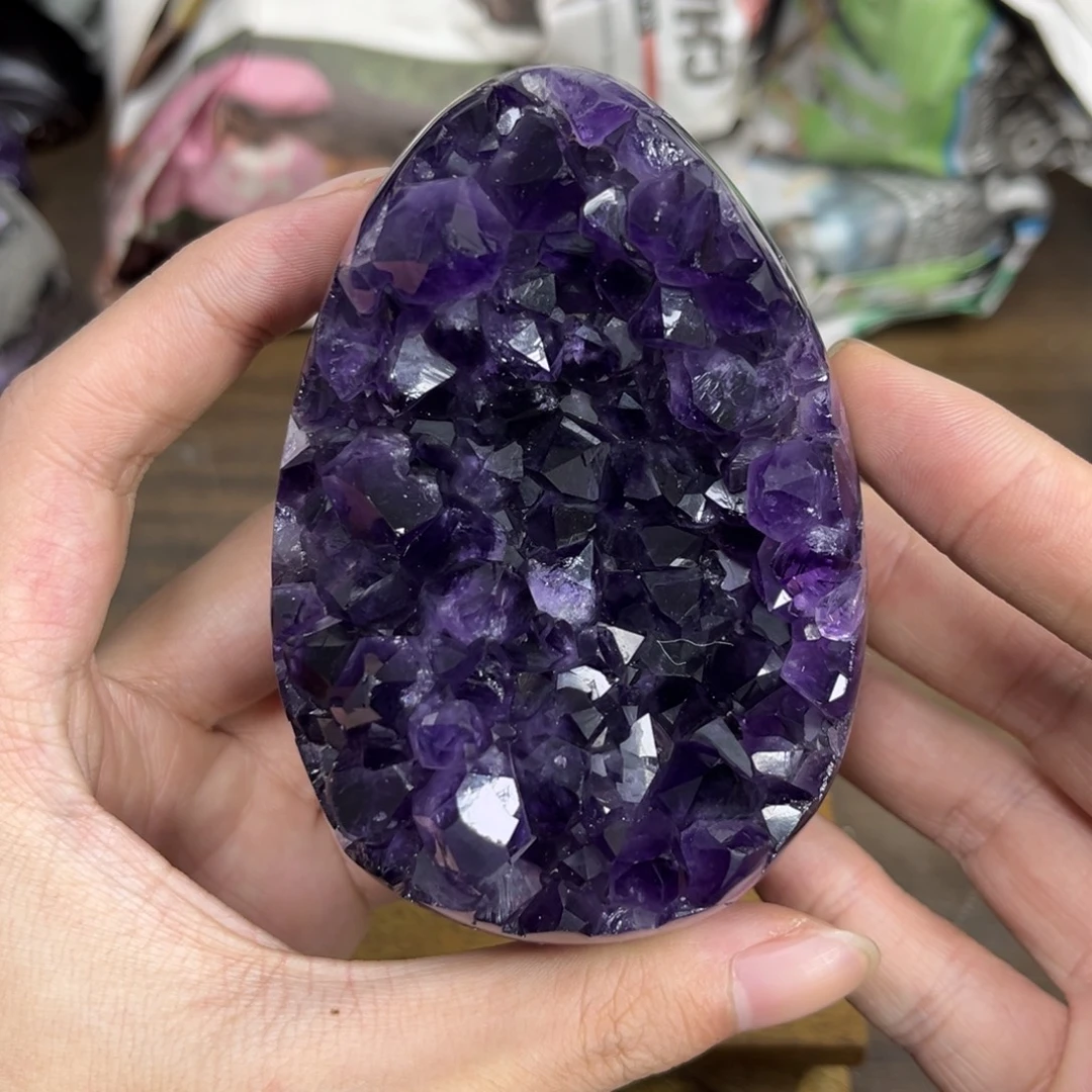 未镶嵌水晶大型摆件（非配饰）