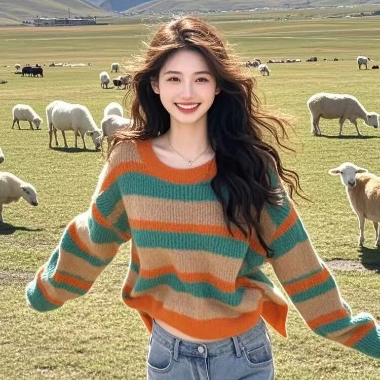 秋冬独特别致短款条纹慵懒风毛衣针织打底衫设计感宽松长袖上衣