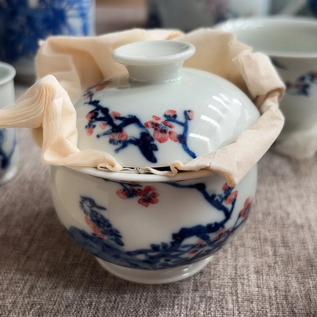 别***谁柴窑青花瓷盖碗